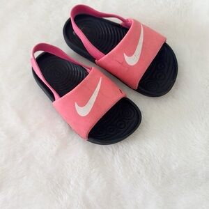Nike Kawa girls Toddler's Sandals Pink-black size 8